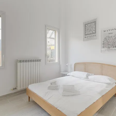 Διαμέρισμα Guesthost - Patio Varesina